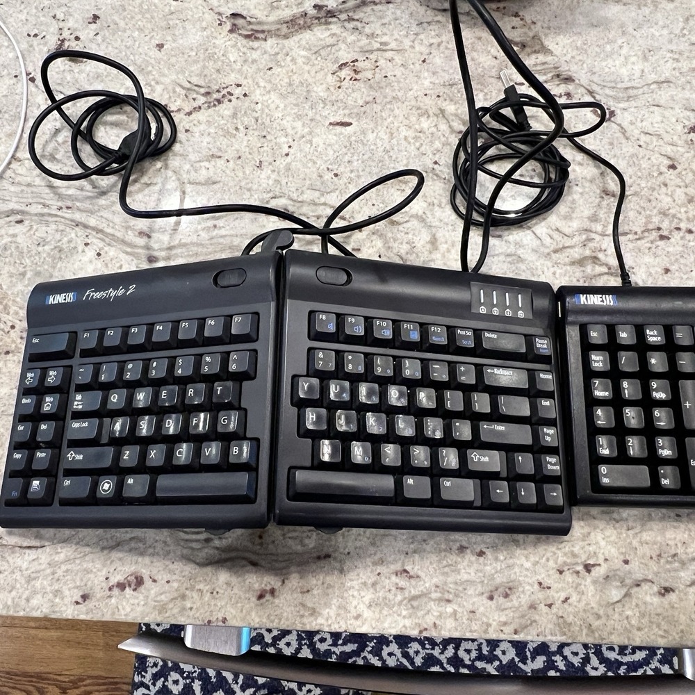 Kinesis Freestyle 2 Ergonomic Split Keyboard KB800, Lifters & Number Keypad